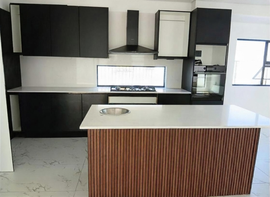 4 Bedroom Property for Sale in Sandown Western Cape